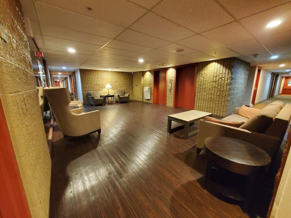 Ramada By Wyndham Downtown Spokane Exterior foto